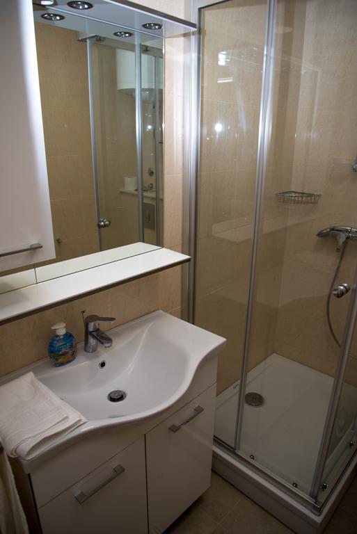Waterfront Apartments - Tučepi Eksteriør billede